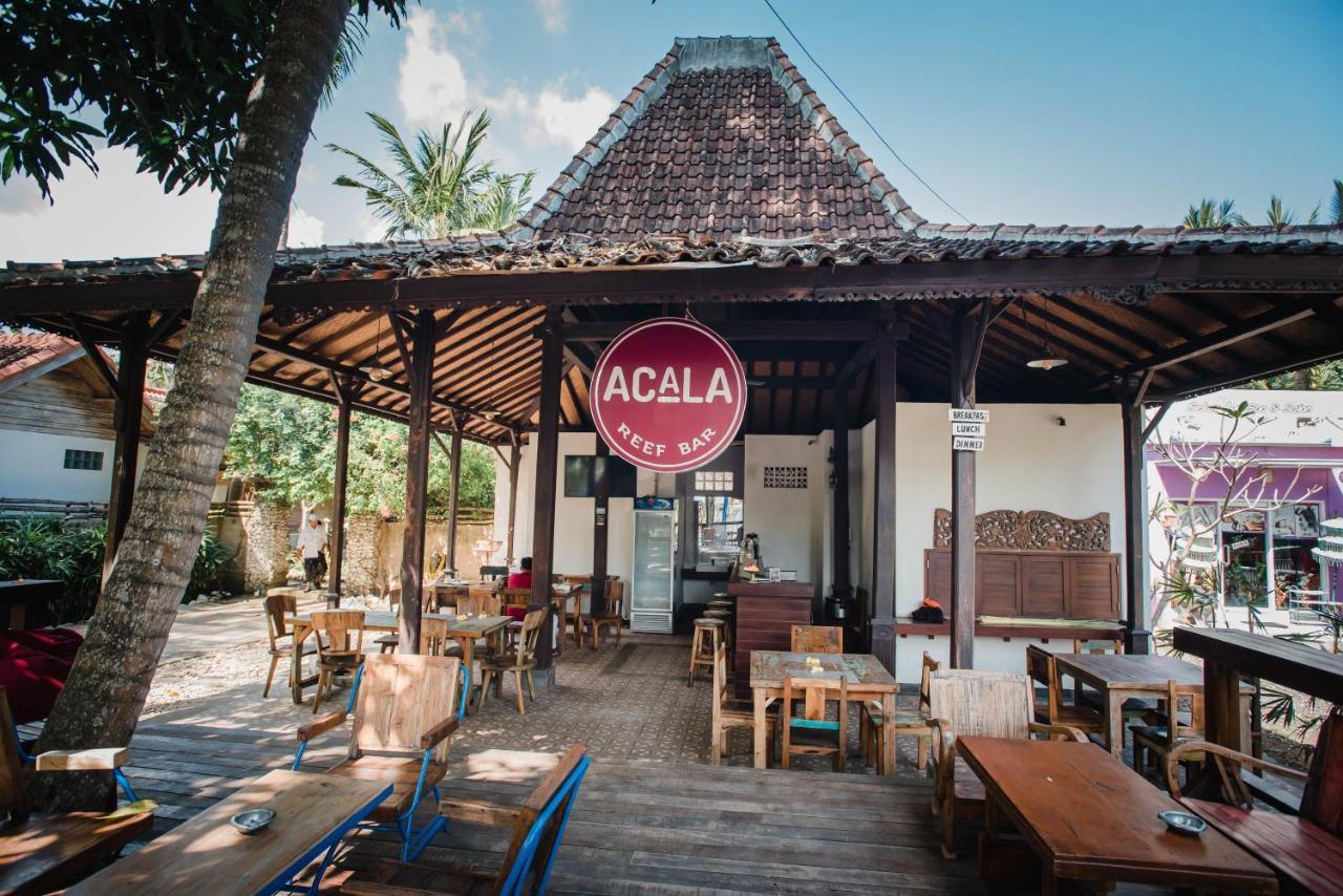 Acala Hostel & Reef Bar Toyapakeh Екстер'єр фото