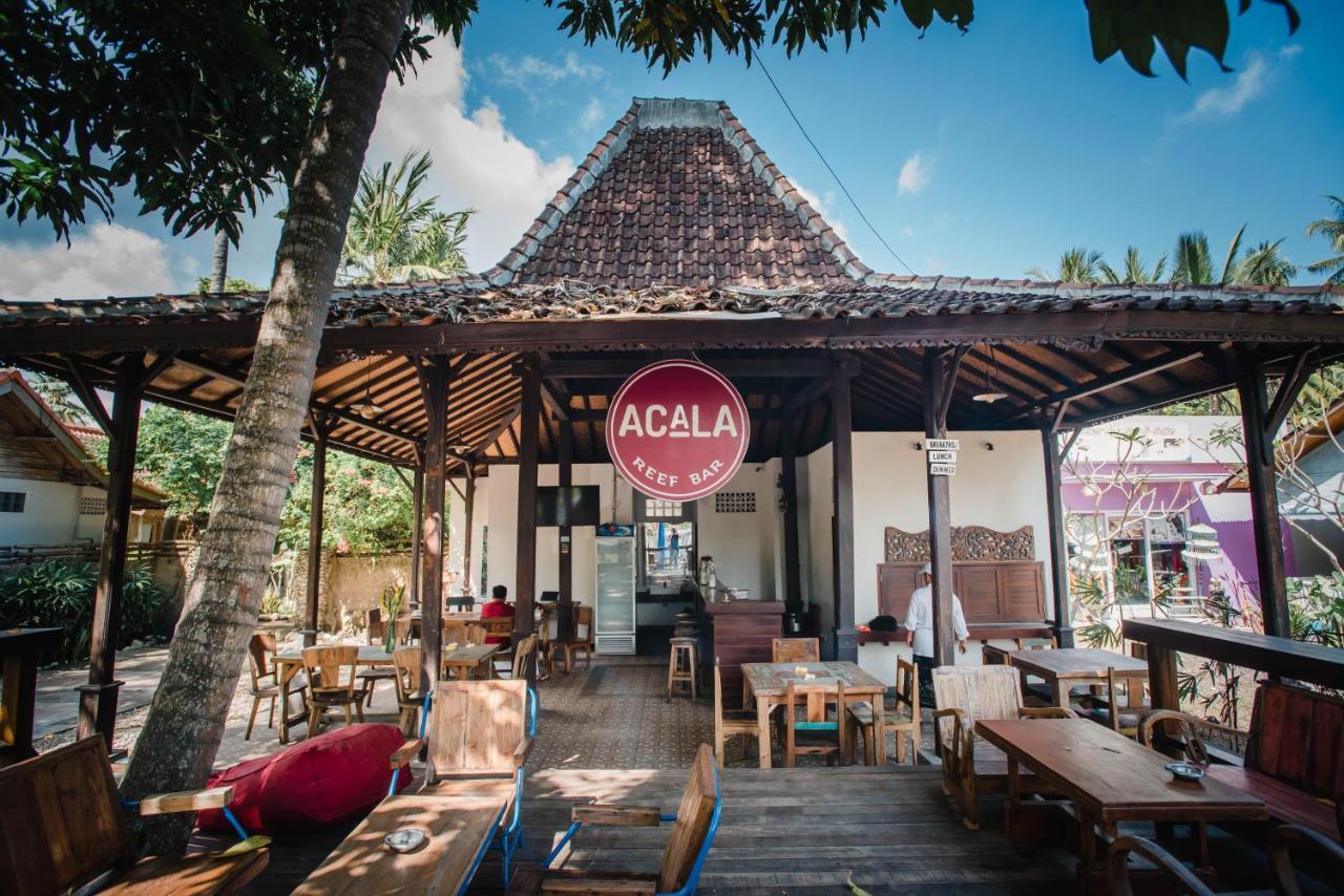 Acala Hostel & Reef Bar Toyapakeh Екстер'єр фото