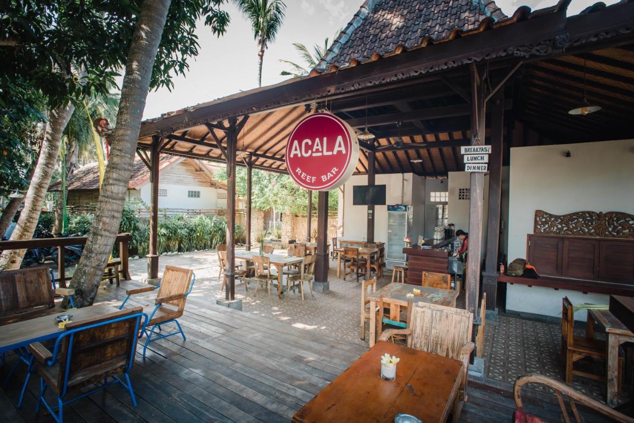 Acala Hostel & Reef Bar Toyapakeh Екстер'єр фото
